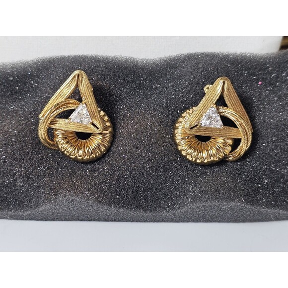 Unbranded Jewelry - Vintage Art Deco Interlocked Triangle Circles Pin 8mm CZ Gold Fill Art Deco